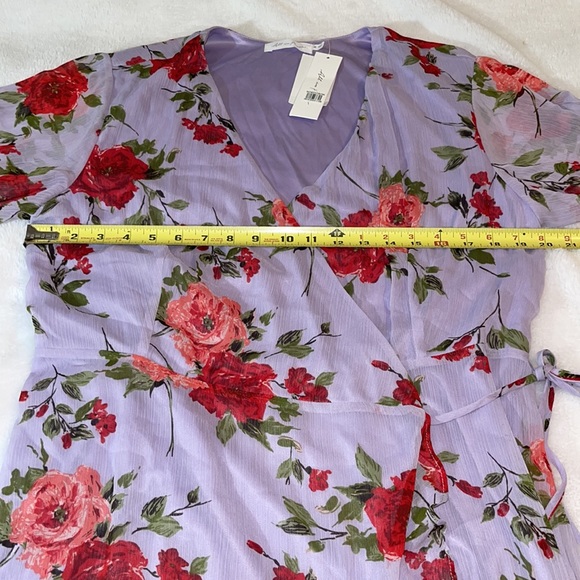 NWT All In Favor Women’s Lilac Red Floral Dress Size XL - Picture 6 of 8